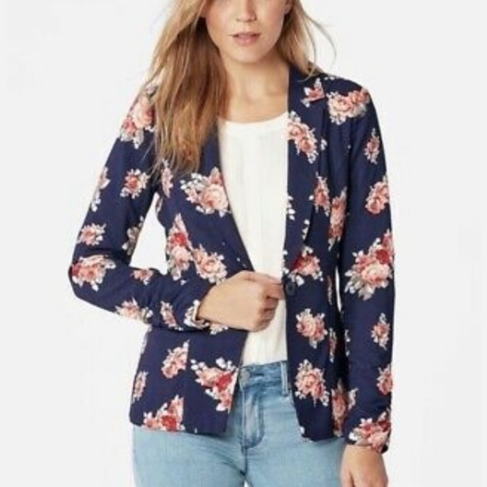 Blue Floral Blazer w/ Ruffle Sleeves and Button M